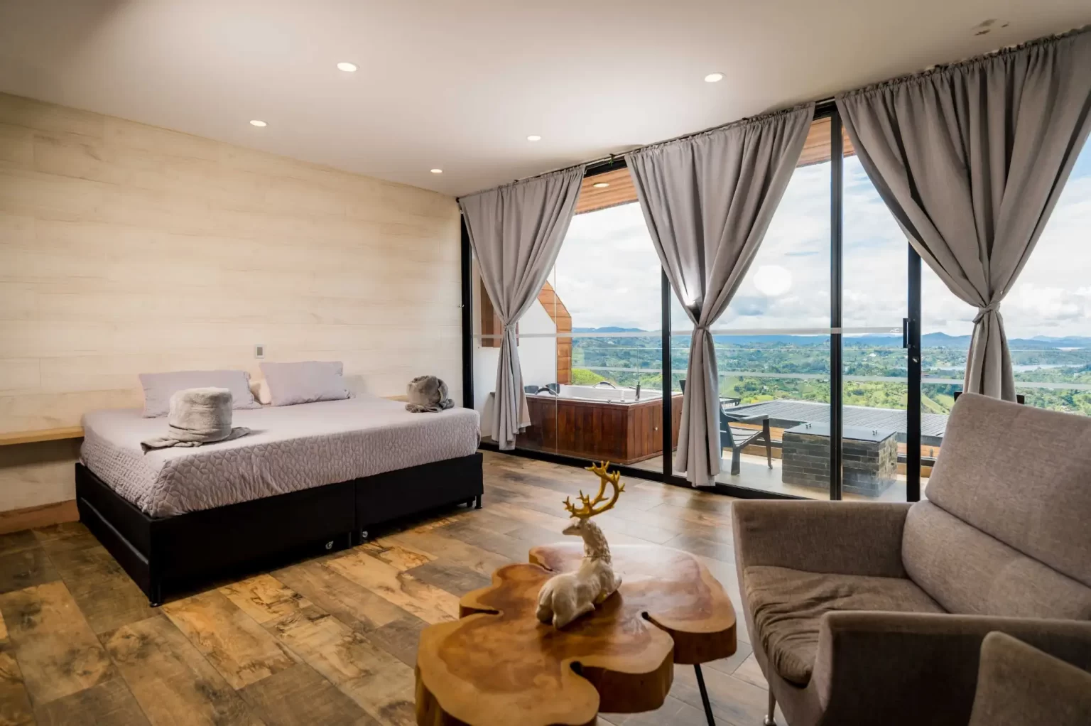 Aparta Lodge 103 - Alojamiento El Peñol 1