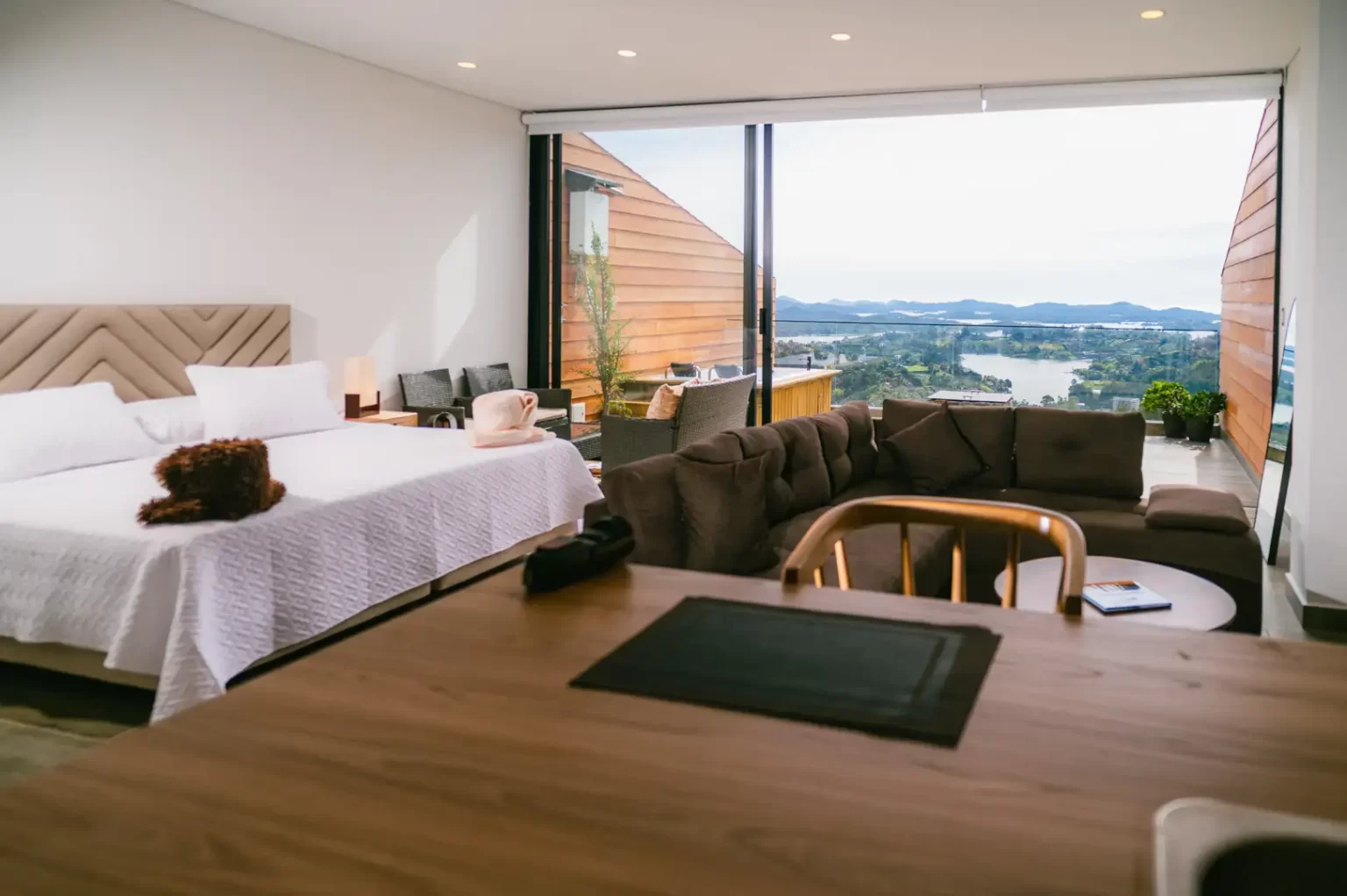 Aparta Lodge 305 T2 - Alojamiento El Peñol 1